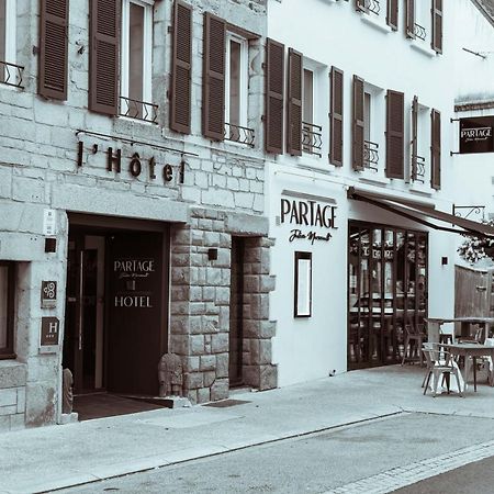 Отель Les Voyageurs Saint-Renan Экстерьер фото